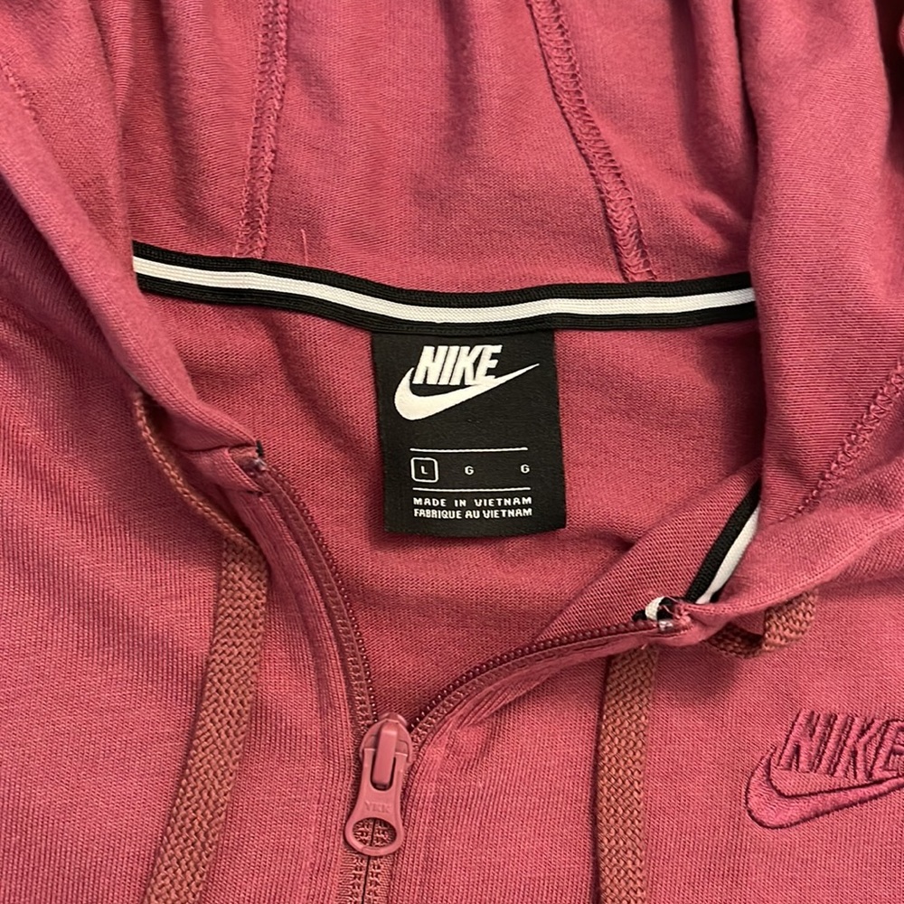 Womens Nike jogger set - Picture 3 of 5